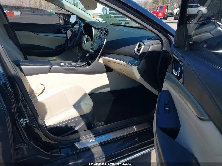 2017 NISSAN MAXIMA 3.5 SL