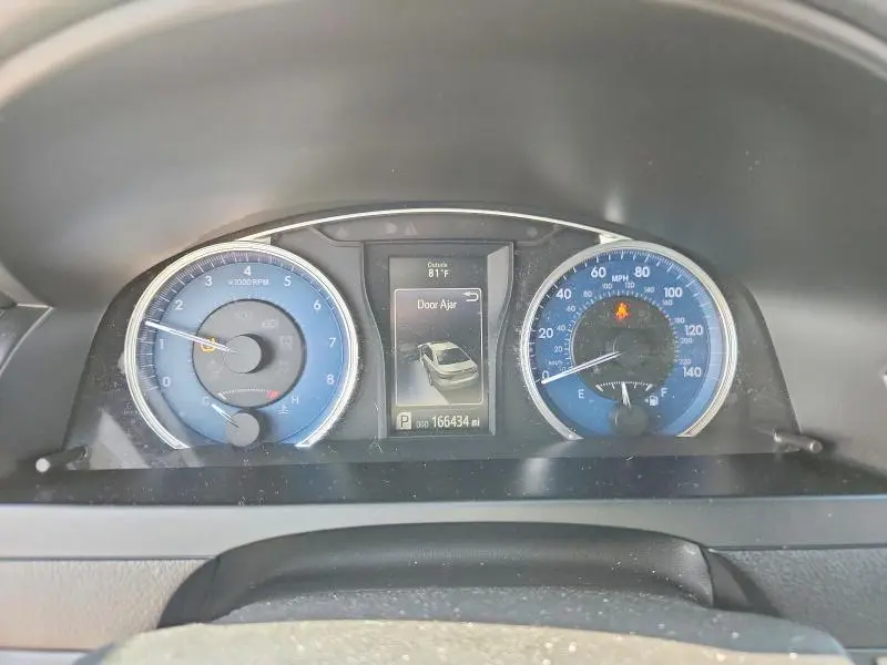 2017 TOYOTA CAMRY LE  