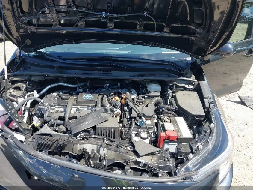 2024 TOYOTA COROLLA HYBRID LE