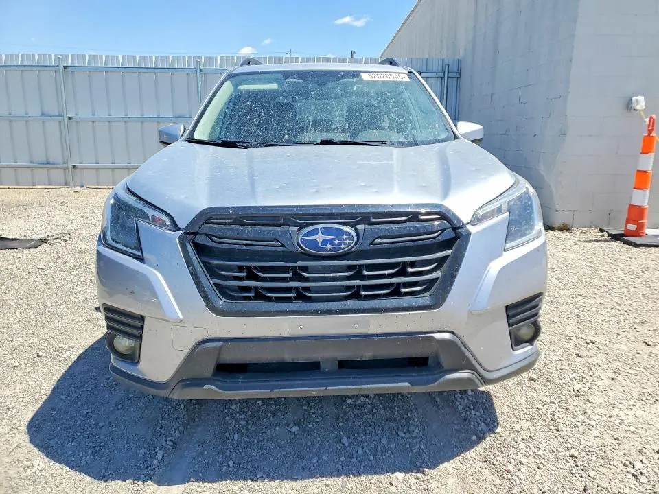 2023 SUBARU FORESTER PREMIUM  