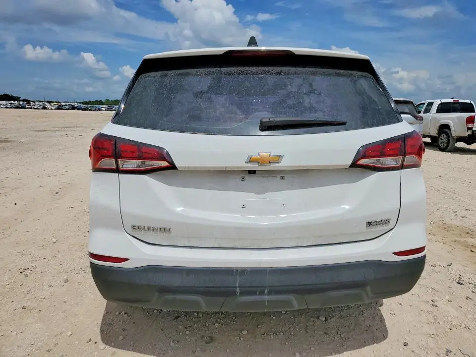 2022 CHEVROLET EQUINOX LS  