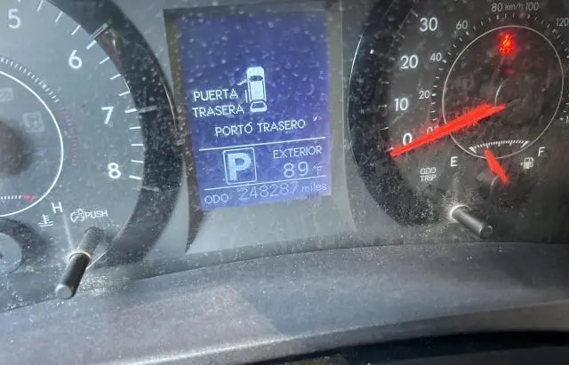 2015 TOYOTA SIENNA   