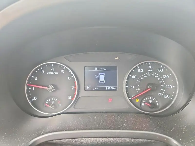 2023 KIA SELTOS LX  