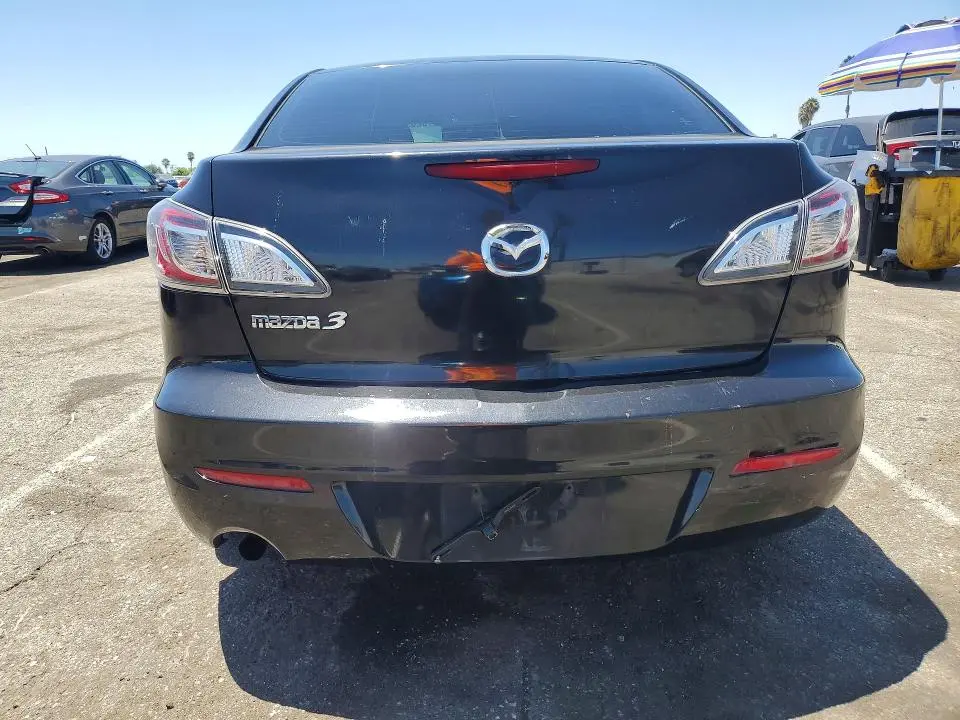 2013 MAZDA 3 I  