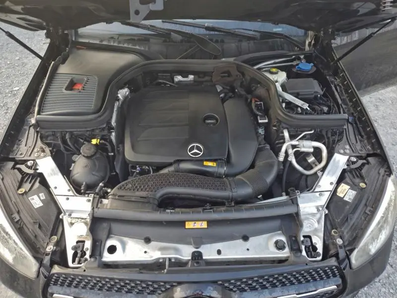 2022 MERCEDES-BENZ GLC 300  