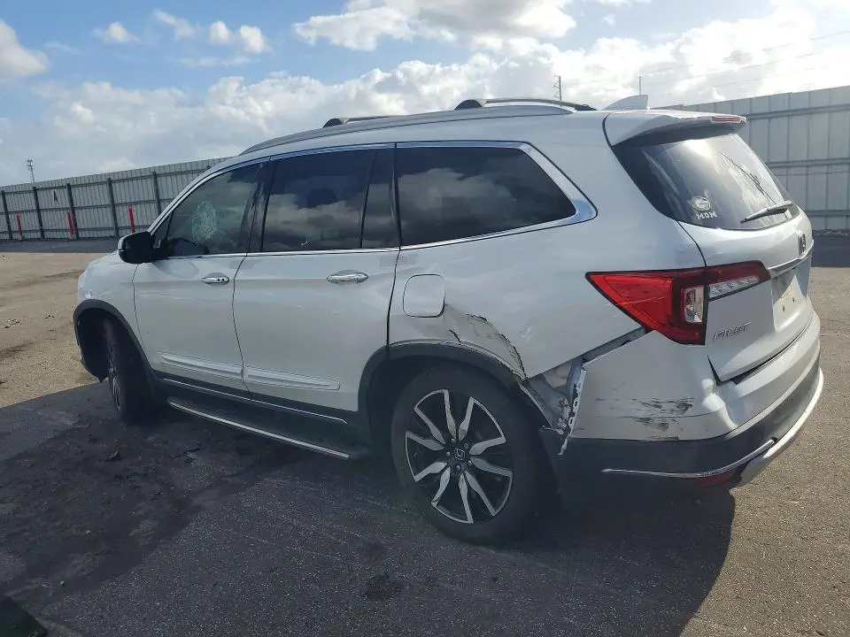 2021 HONDA PILOT TOURING  