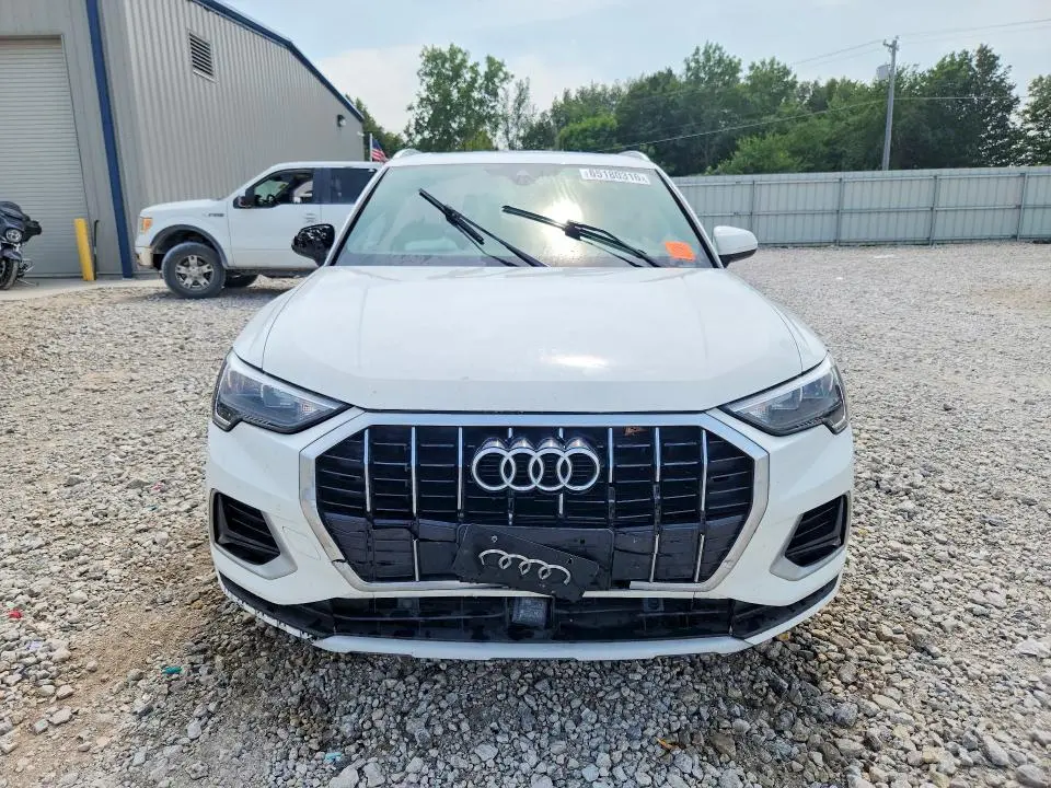 2019 AUDI Q3 PREMIUM  