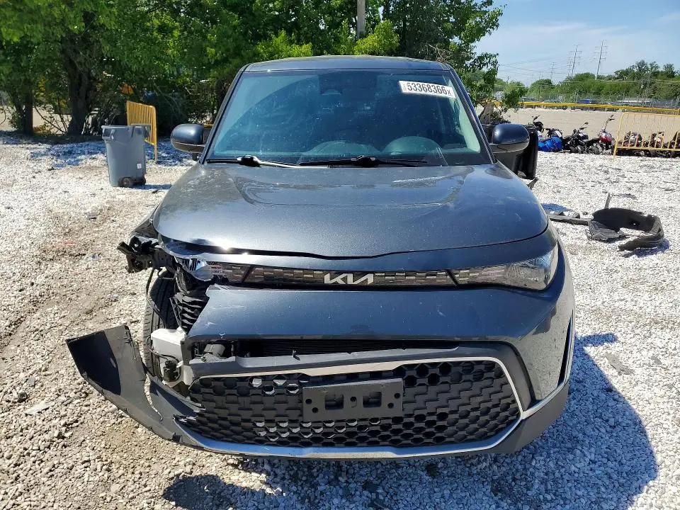 2023 KIA SOUL LX  