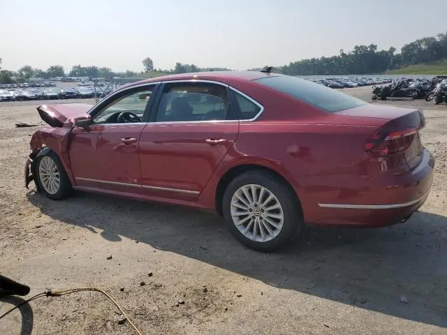 2017 VOLKSWAGEN PASSAT SE  
