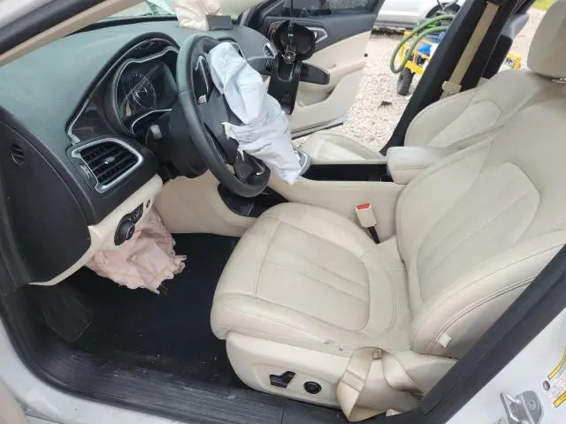 2016 CHRYSLER 200 C  