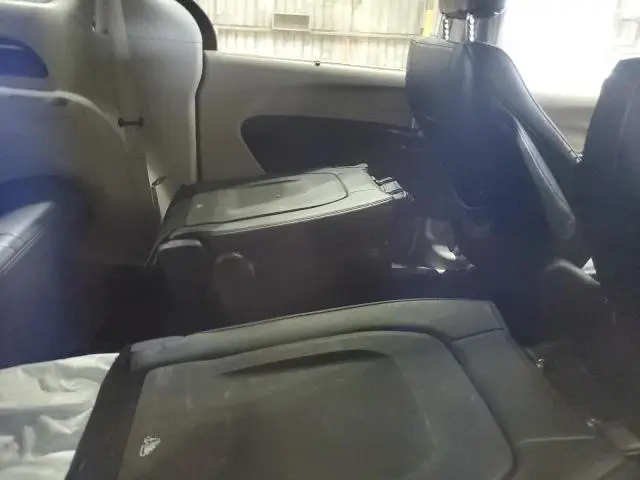 2017 CHRYSLER PACIFICA TOURING L  
