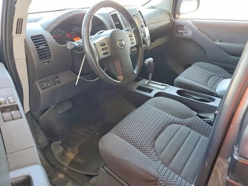 2018 NISSAN FRONTIER SV  