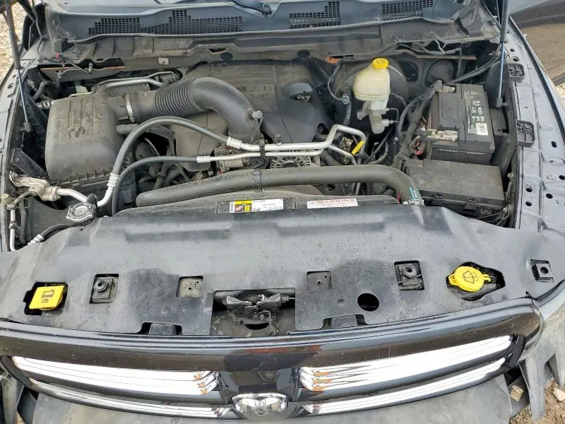 2015 RAM 1500 SPORT  