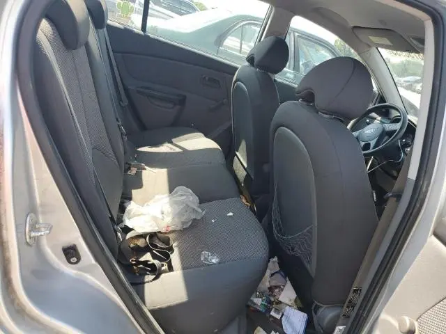 2010 KIA RIO LX  