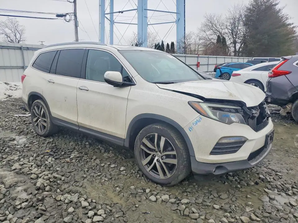 2018 HONDA PILOT ELITE  