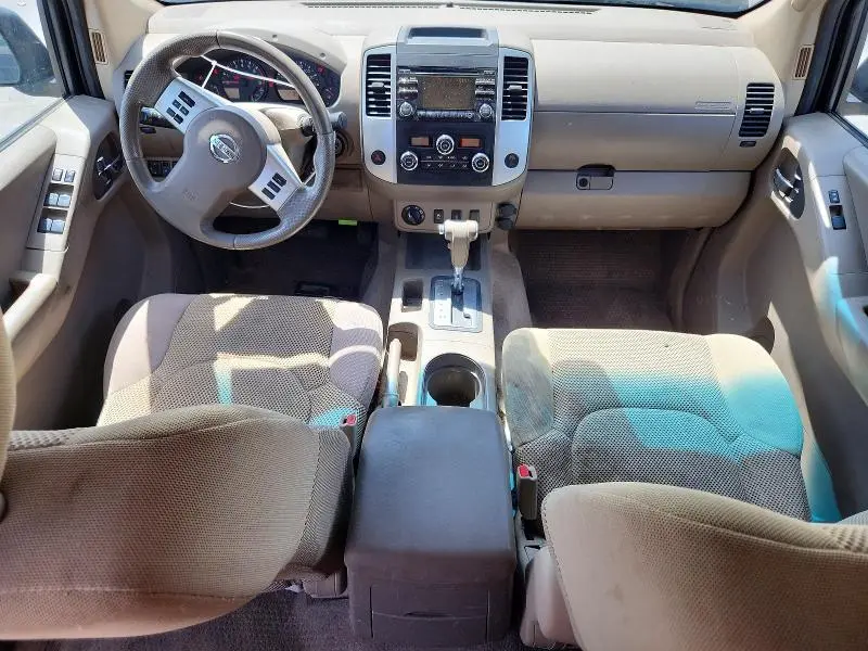 2013 NISSAN FRONTIER S  
