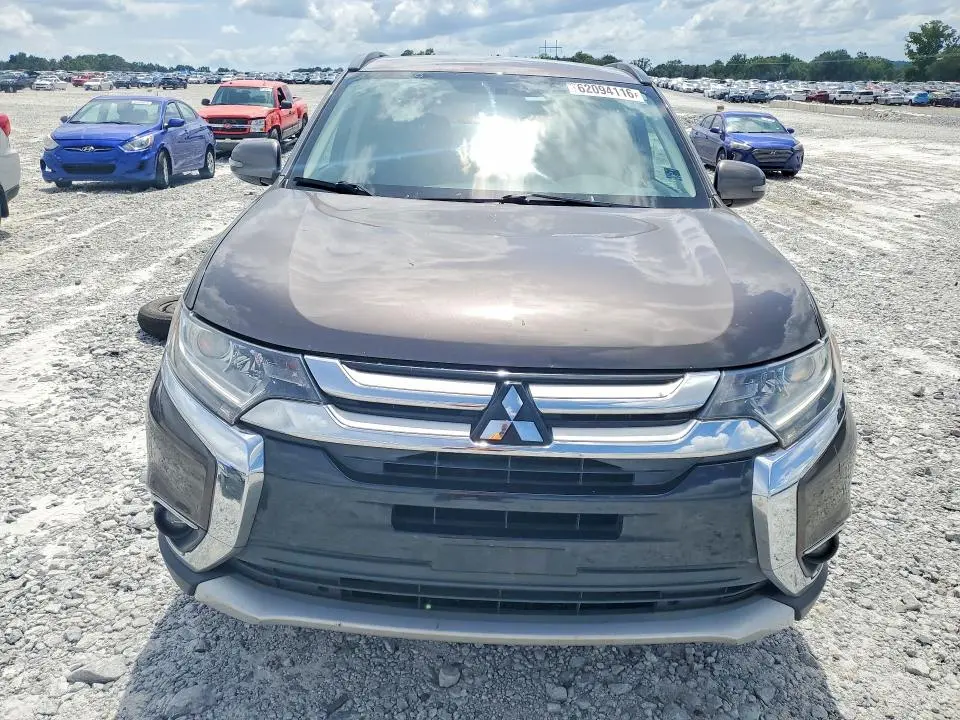 2016 MITSUBISHI OUTLANDER SE  