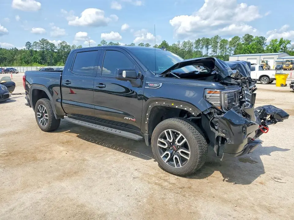 2025 GMC SIERRA K1500 AT4  
