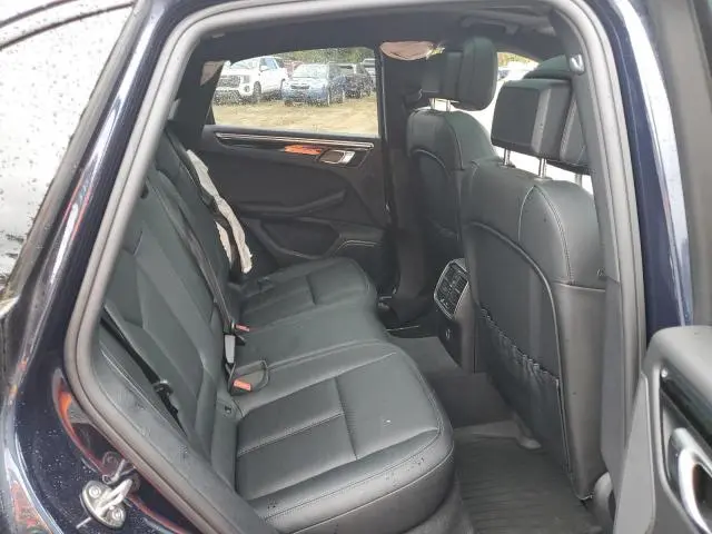 2023 PORSCHE MACAN BASE  