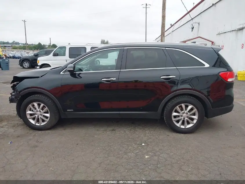 2017 KIA SORENTO 2.4L LX
