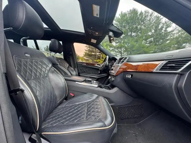 2013 MERCEDES-BENZ GL 550 4MATIC  