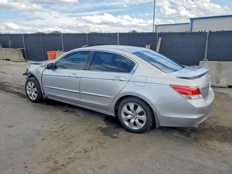 2010 HONDA ACCORD EXL  