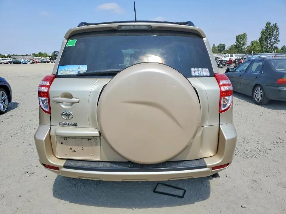 2012 TOYOTA RAV4 BASE  
