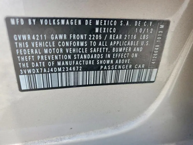 2013 VOLKSWAGEN JETTA SE  