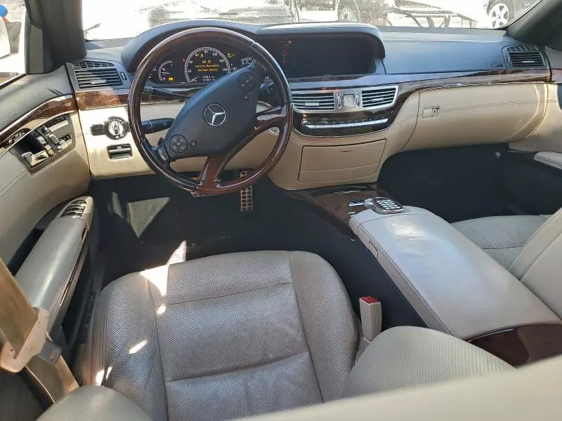 2013 MERCEDES-BENZ S 550  