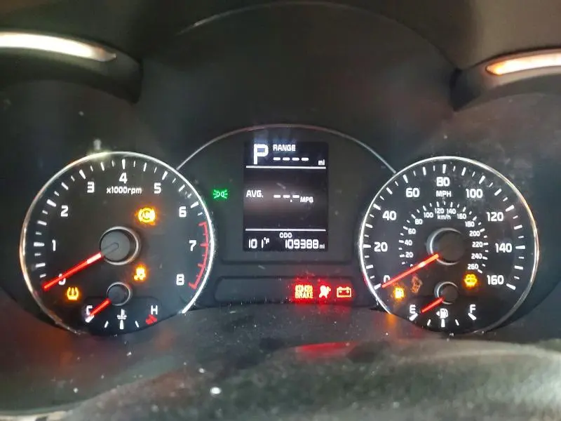 2017 KIA FORTE LX  