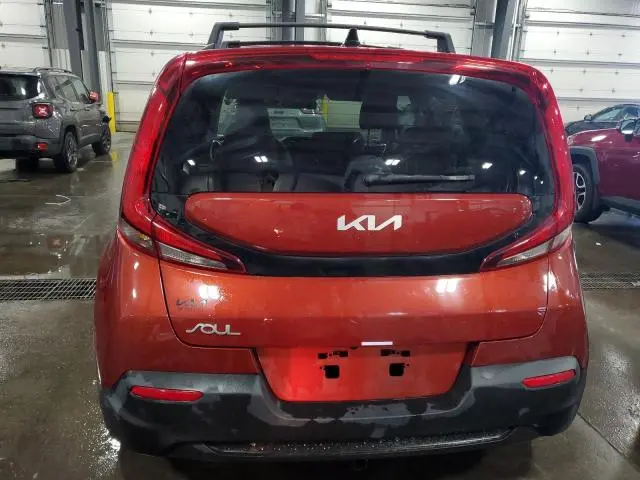 2022 KIA SOUL LX  