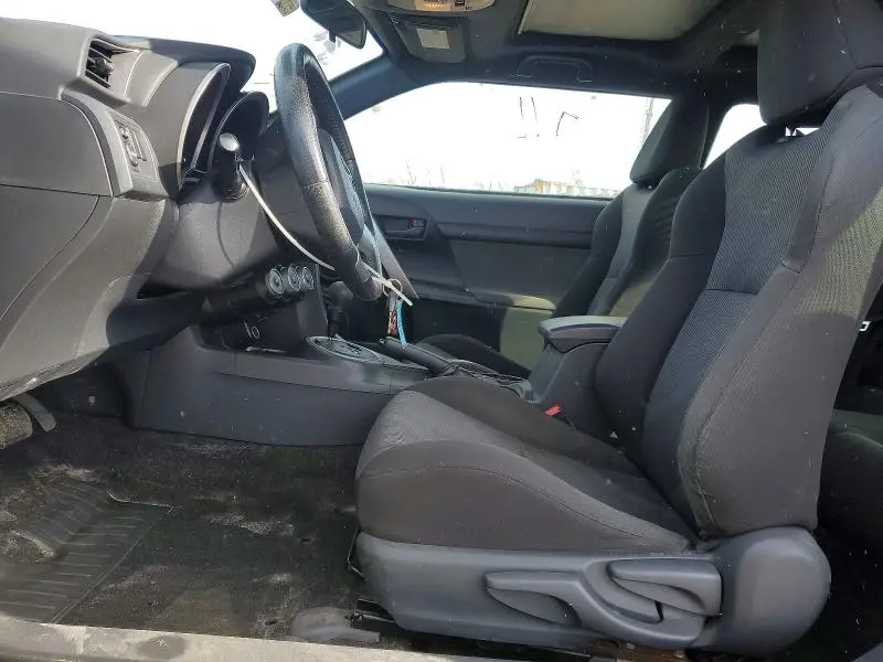 2013 TOYOTA SCION TC   