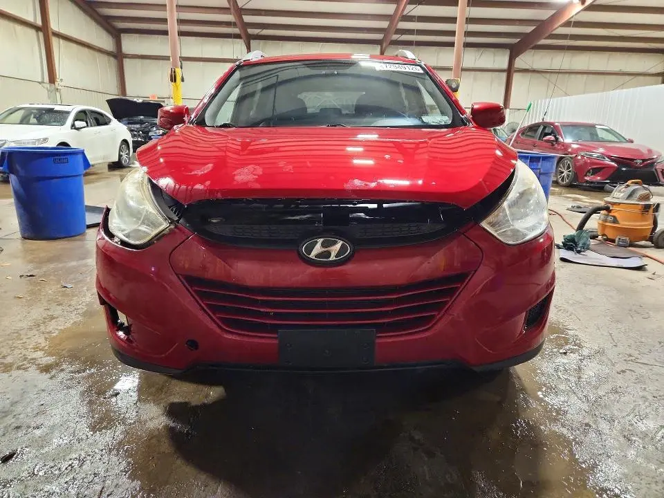 2010 HYUNDAI TUCSON GLS  