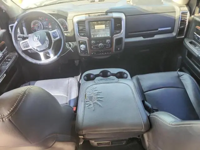 2016 RAM 1500 LARAMIE