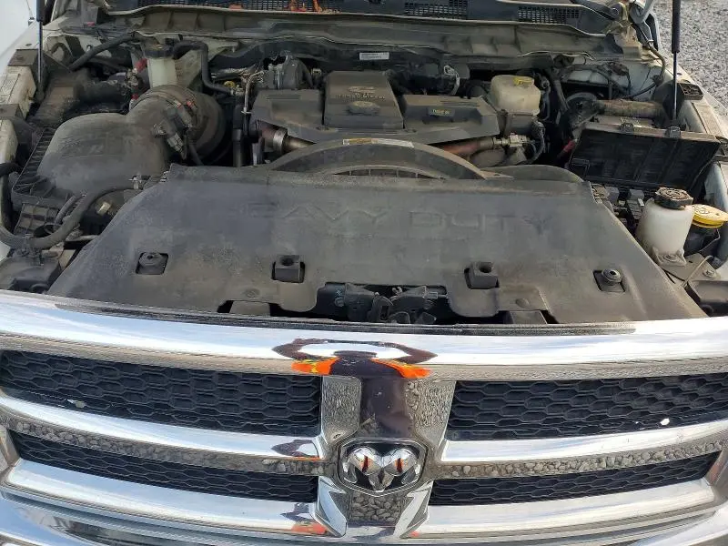 2017 RAM 2500 SLT  