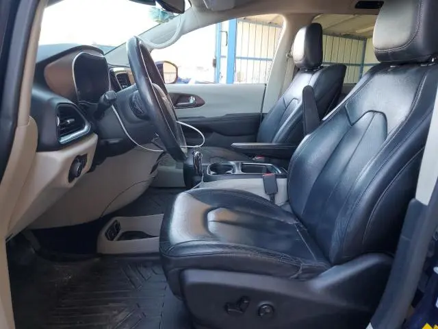 2017 CHRYSLER PACIFICA TOURING L PLUS  