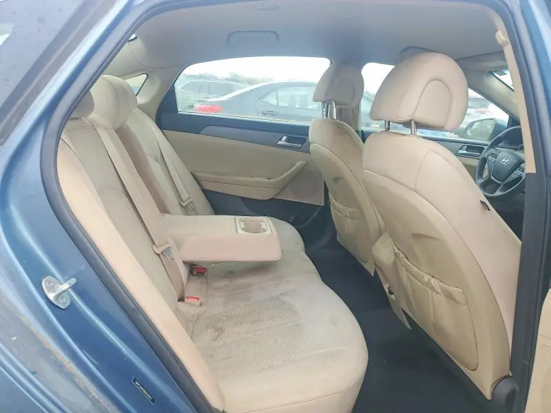 2016 HYUNDAI SONATA SE  