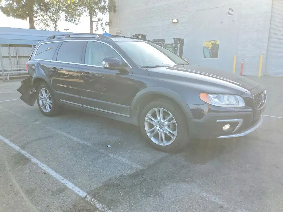 2016 VOLVO XC70 T5 PREMIER  