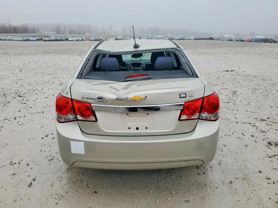 2015 CHEVROLET CRUZE LT  