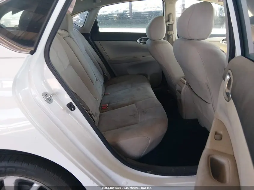 2015 NISSAN SENTRA SV