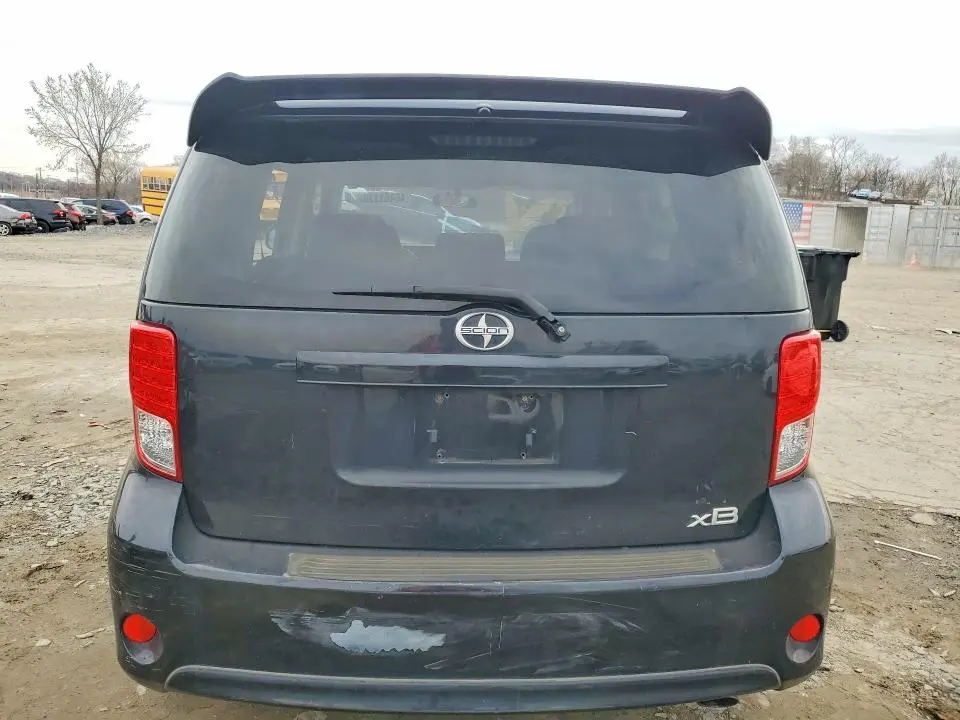 2014 SCION XB BASE  