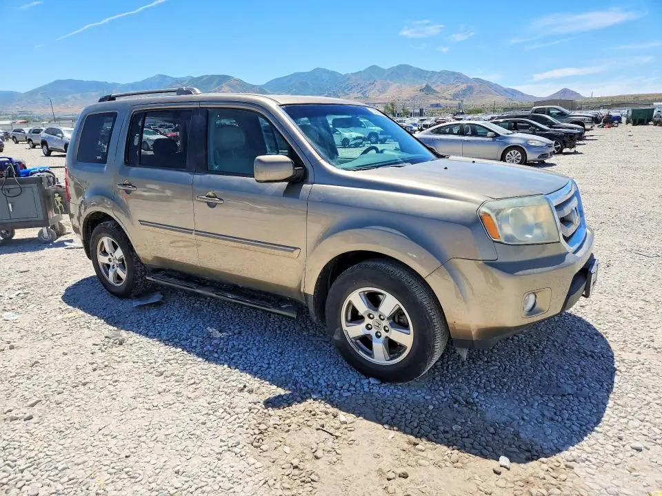 2011 HONDA PILOT EXL  