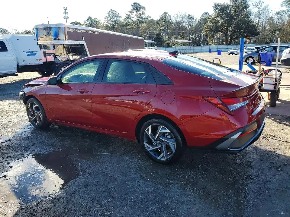 2025 HYUNDAI ELANTRA SEL SPORT  