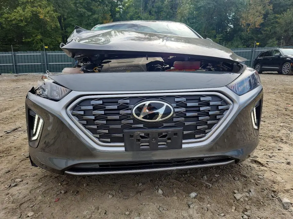 2021 HYUNDAI IONIQ SEL  