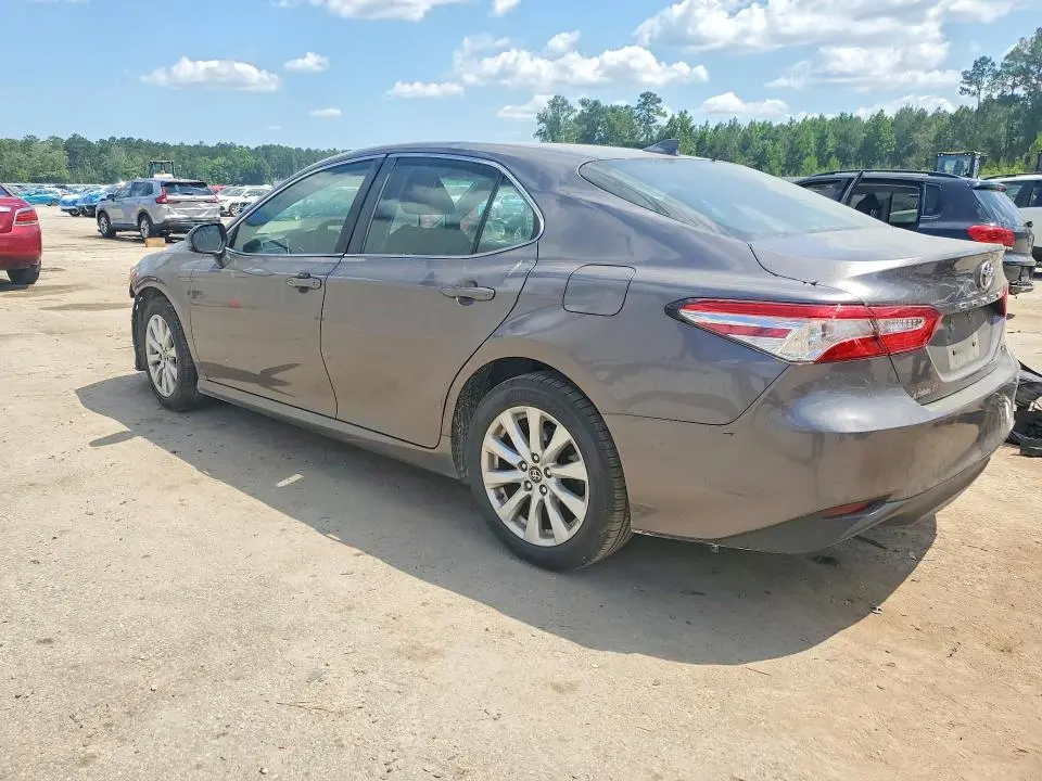 2019 TOYOTA CAMRY LE  