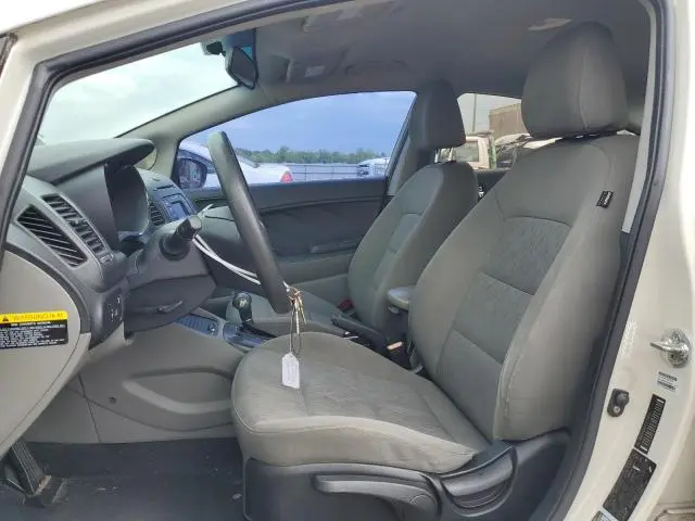 2015 KIA FORTE LX  