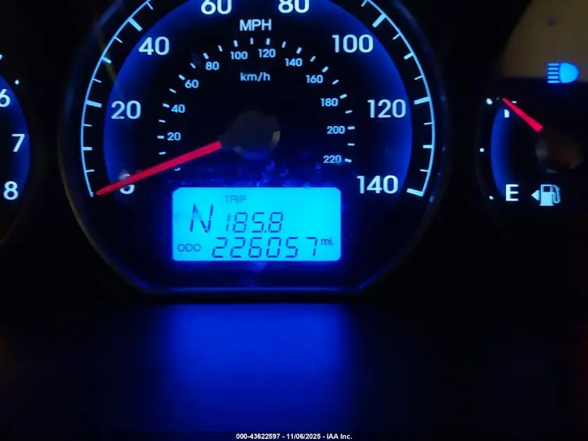 2010 HYUNDAI SANTA FE GLS