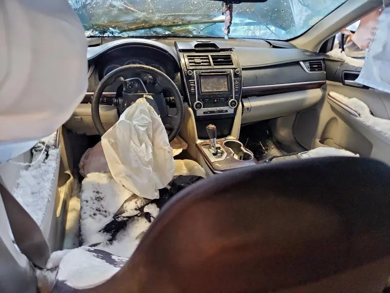 2012 TOYOTA CAMRY L  