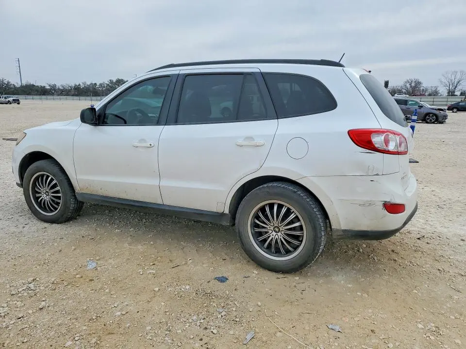 2011 HYUNDAI SANTA FE GLS  