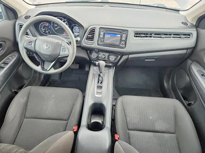 2016 HONDA HR-V LX  